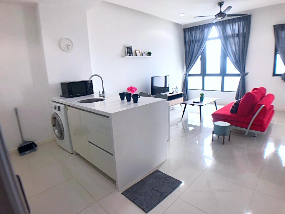 Tropicana Suite Petaling Jaya Esterno foto