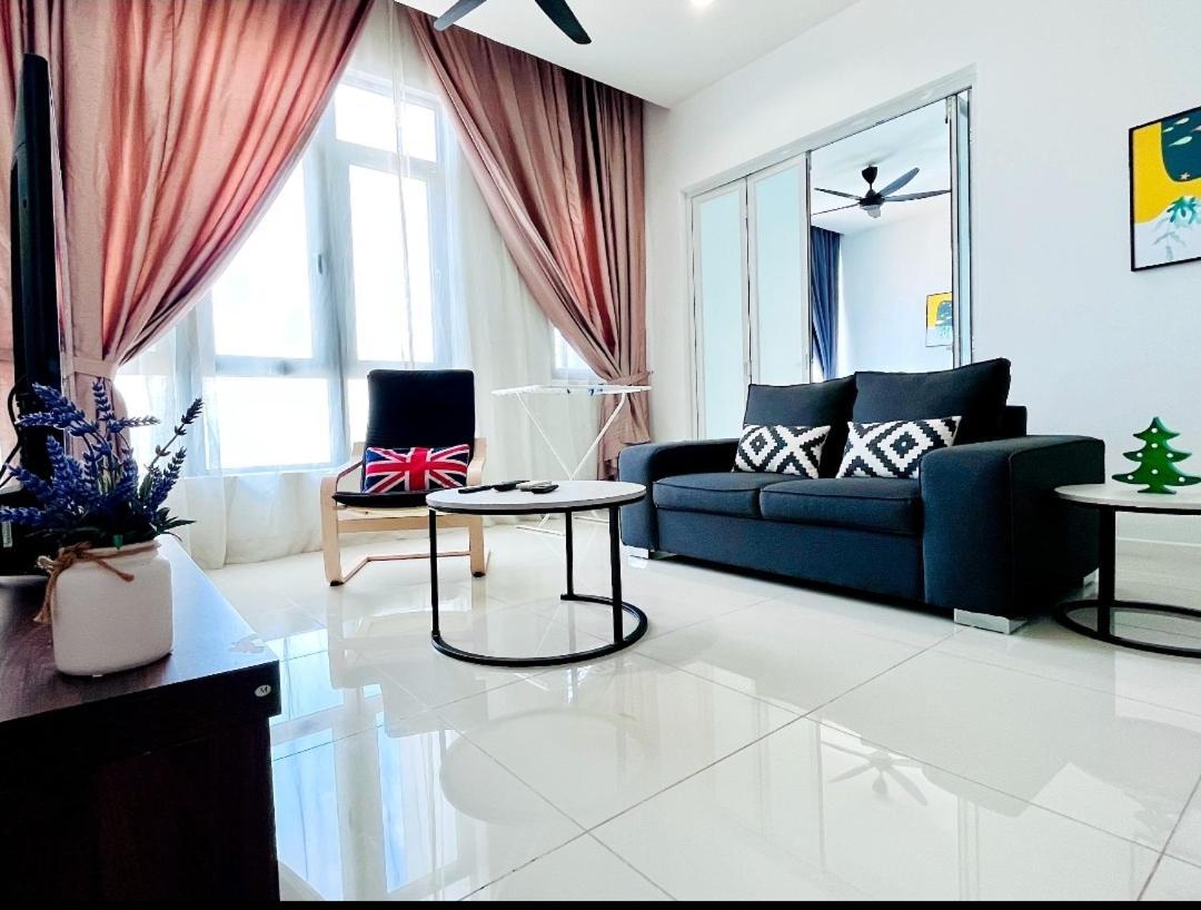 Tropicana Suite Petaling Jaya Esterno foto